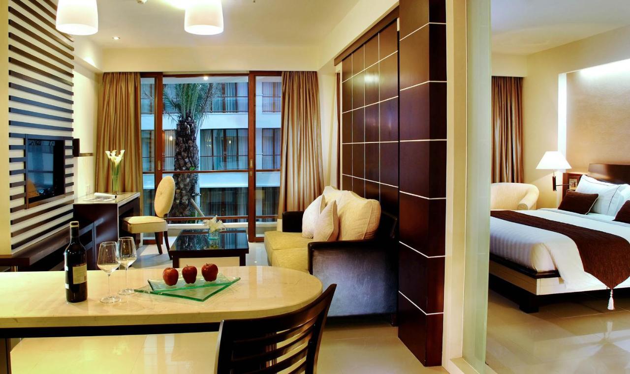 Aston Kuta Hotel And Residence Ngoại thất bức ảnh