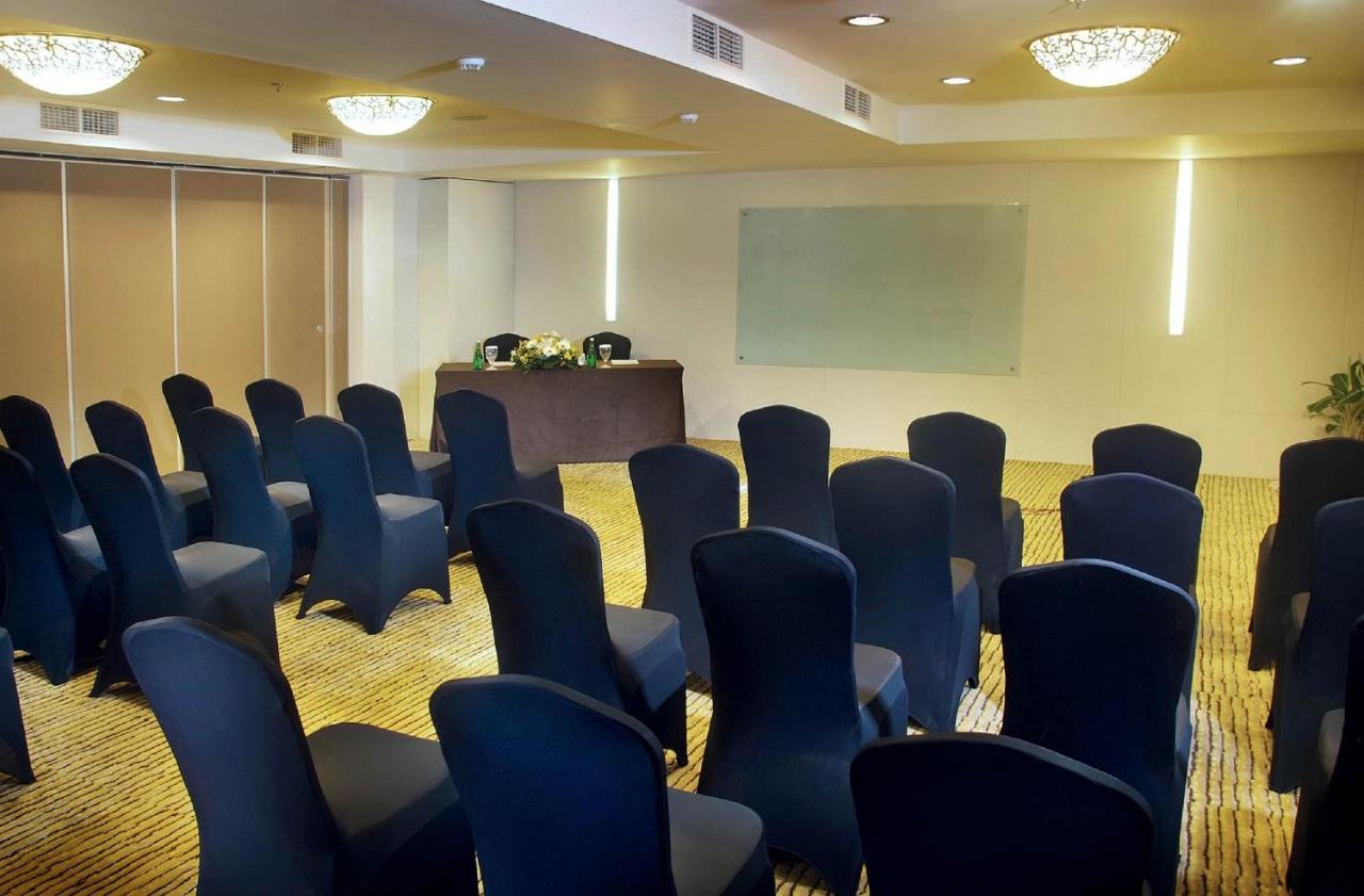 Aston Kuta Hotel And Residence Ngoại thất bức ảnh